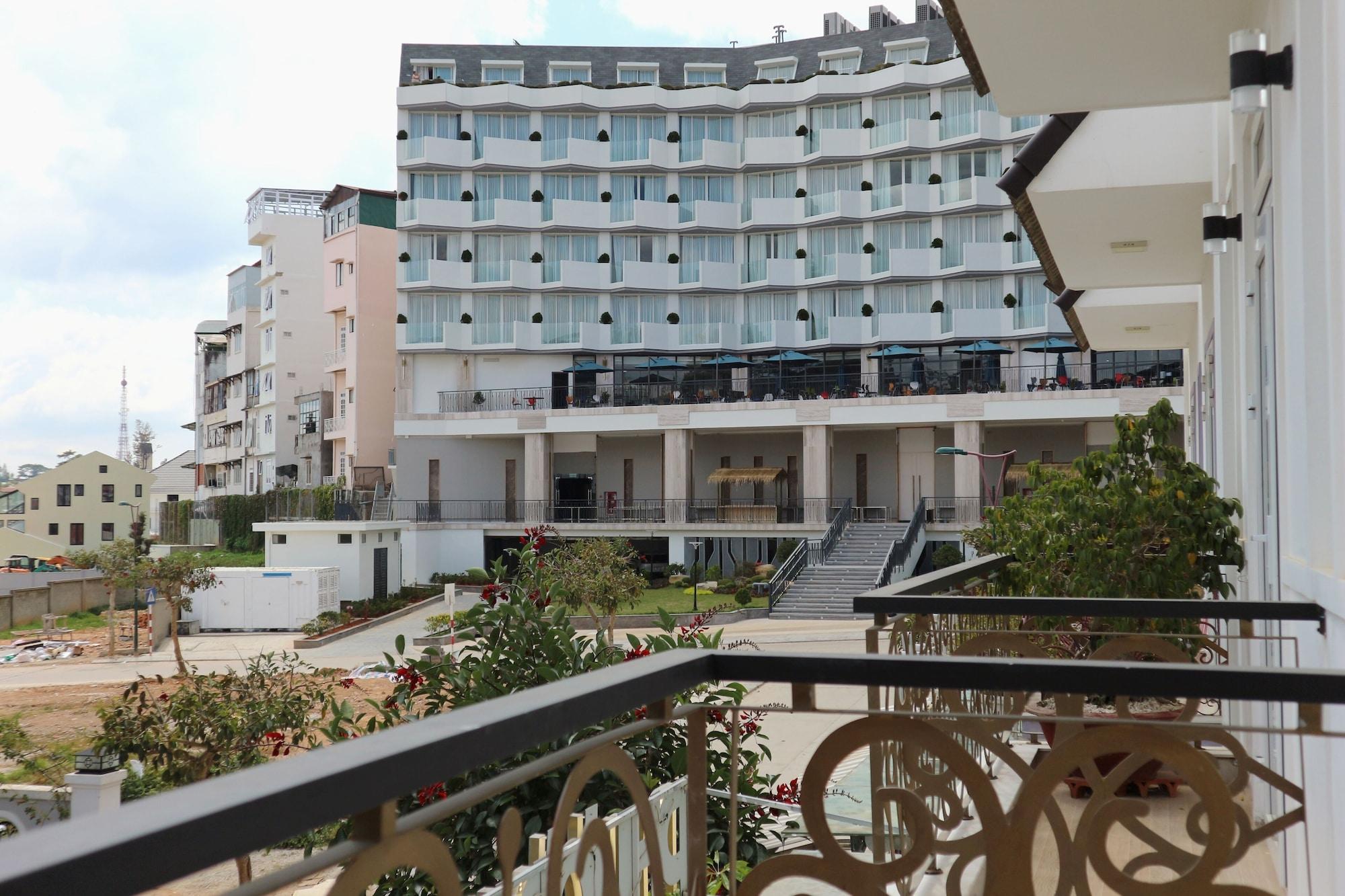Phuong Anh Hotel Da Lat Exterior photo